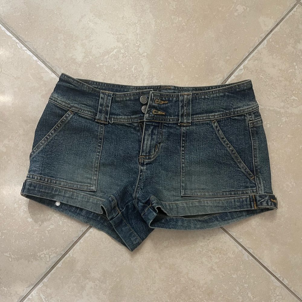 Vintage Aeropostale Low Rise Jean Cargo Shorts